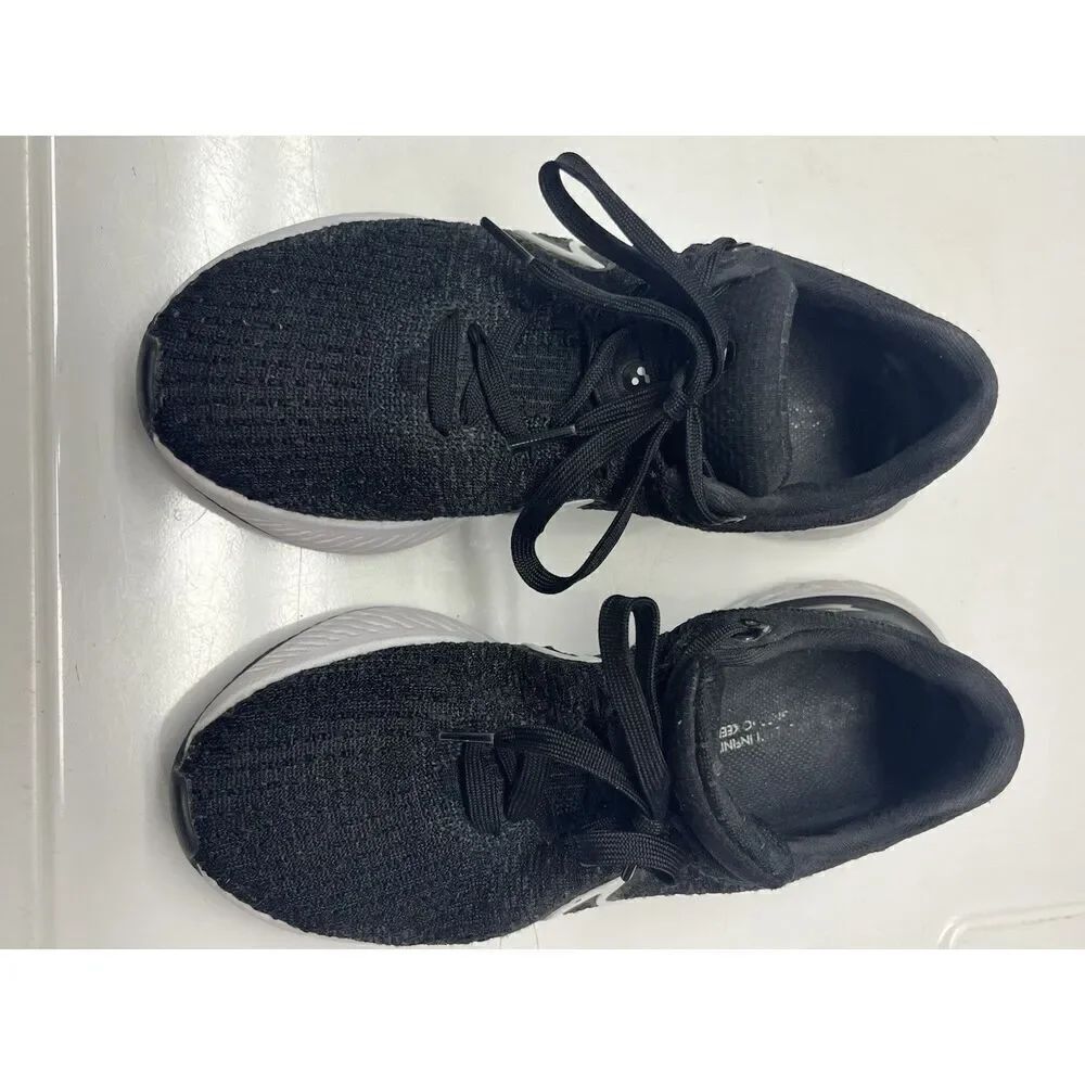 Nike Black White Women’s Flyknit Laced Sneakers DD3024-001 8M